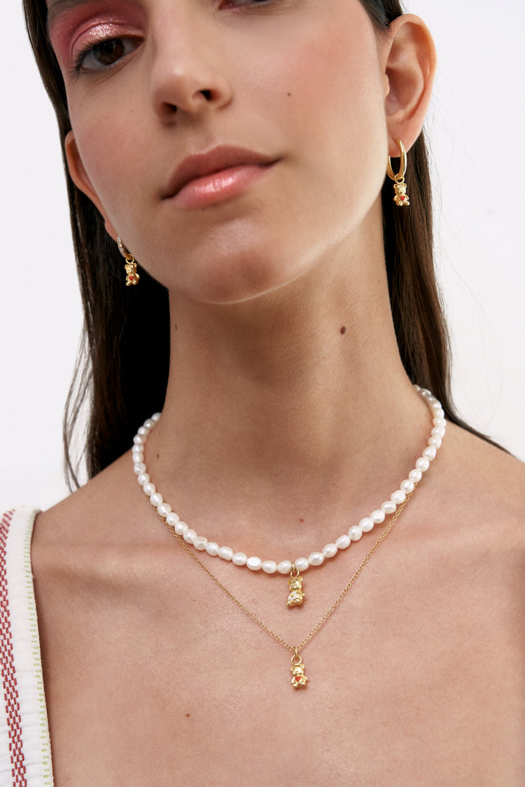 Daisy Bear Pearl Necklace